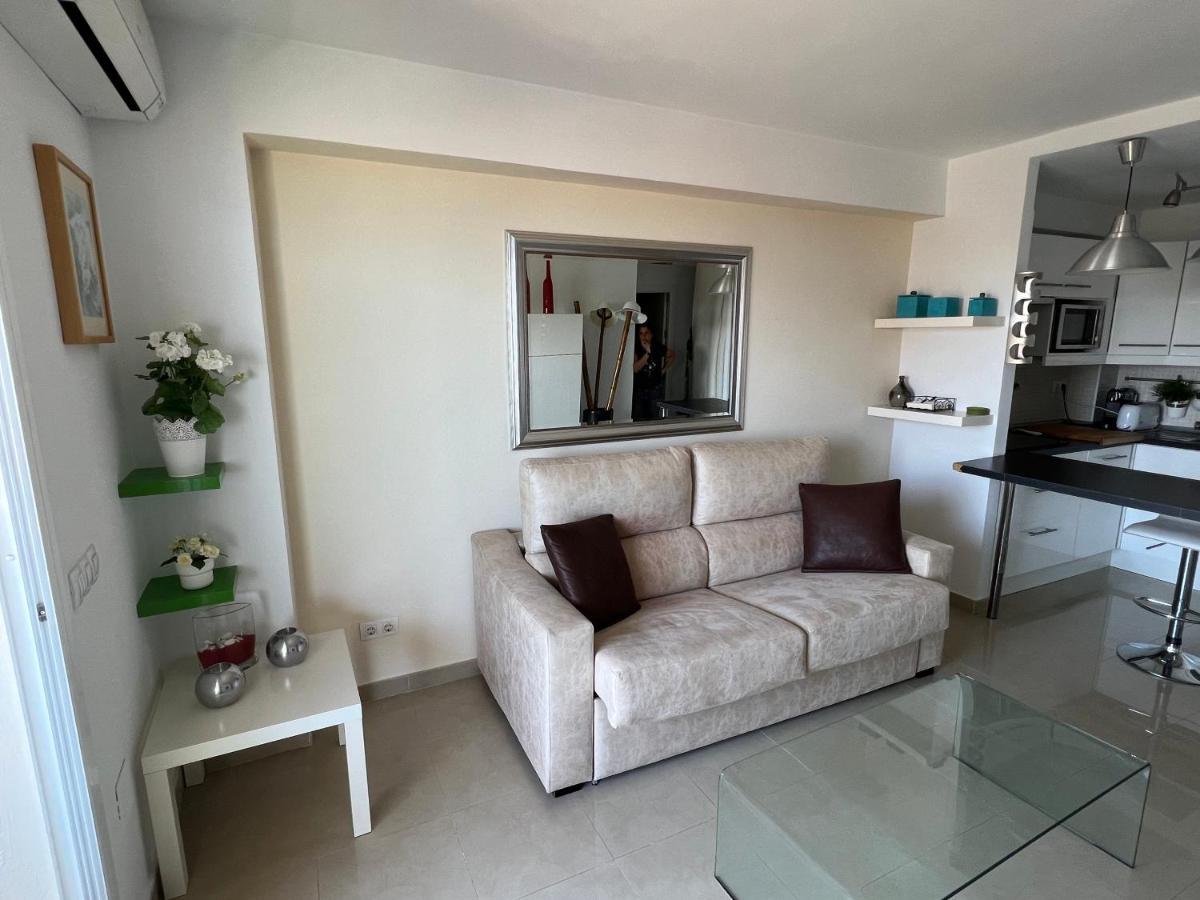 Apartamento Carihuela Torremolinos Bagian luar foto