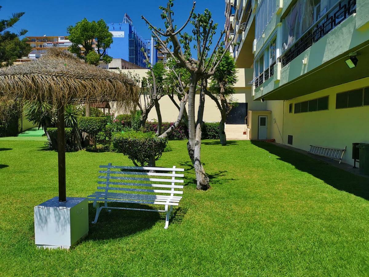 Apartamento Carihuela Torremolinos Bagian luar foto